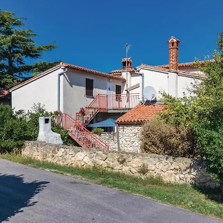2 Bedroom Awesome In *